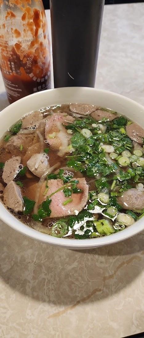 Phở Hoàng Restaurant